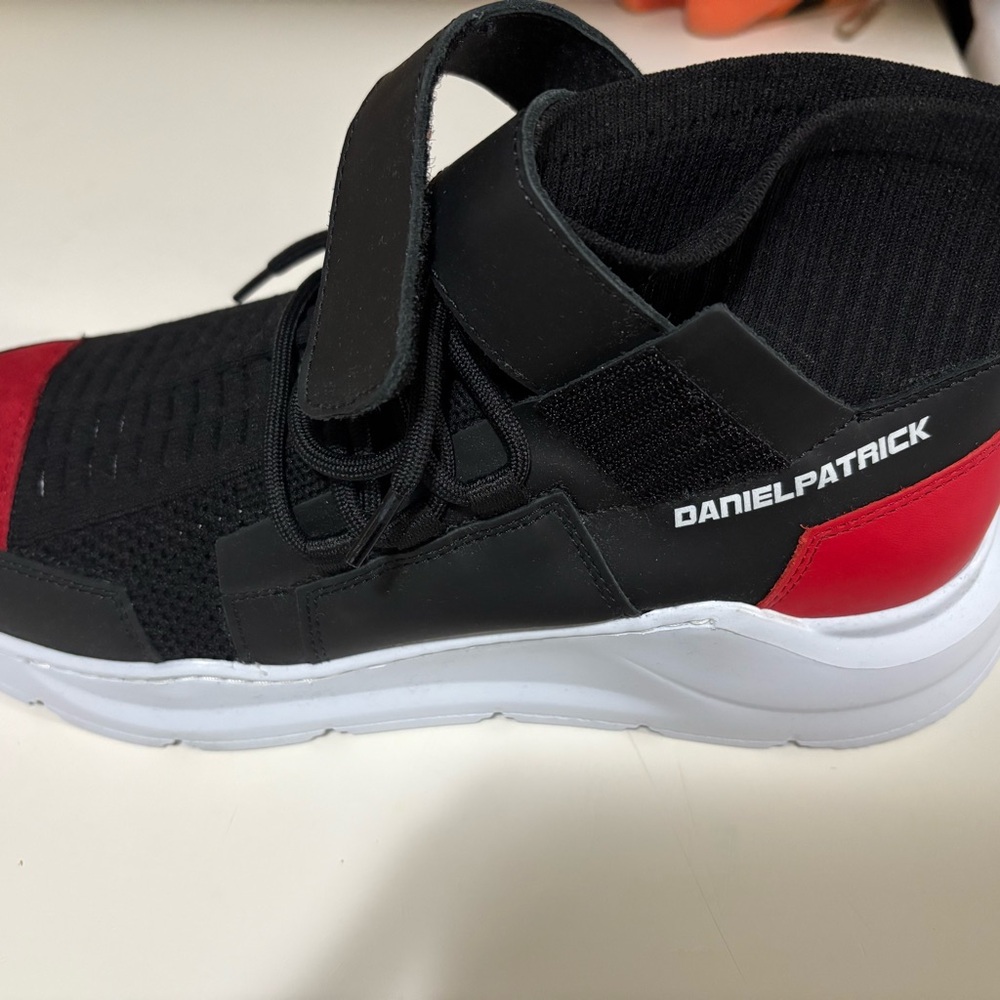Daniel Patrick Men's Black and Red Athletic Shoes
